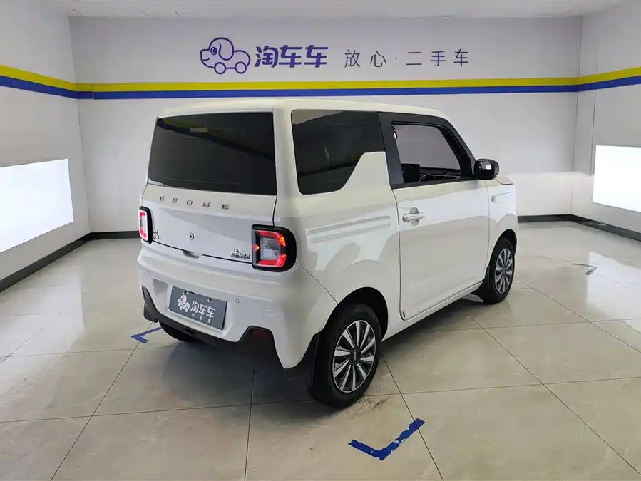 Geely Panda