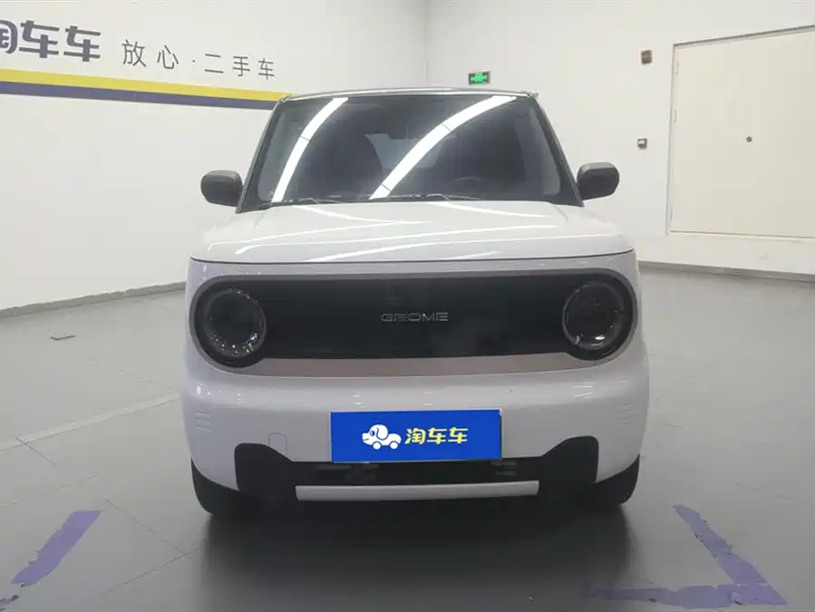 Geely Panda