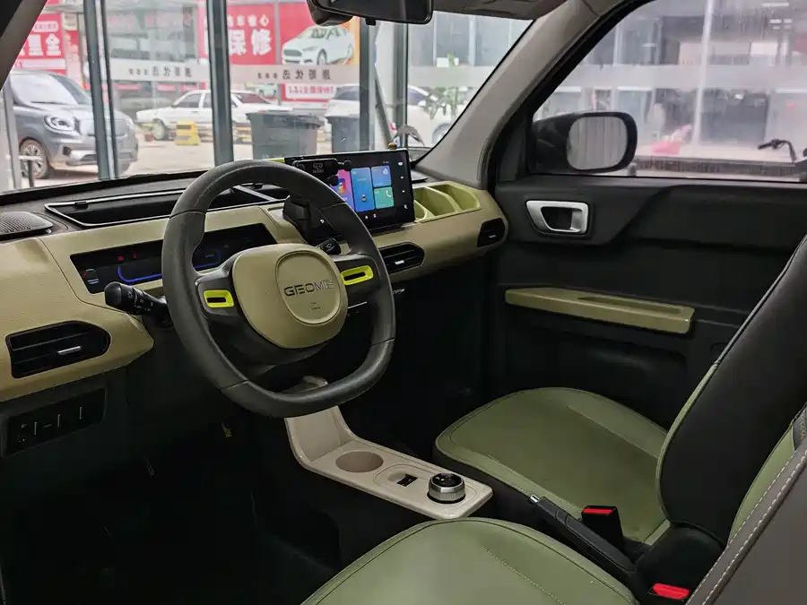 Geely Panda