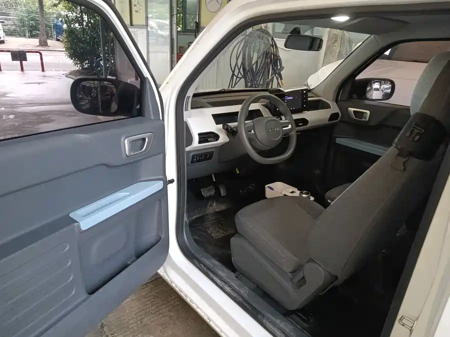 Geely Panda