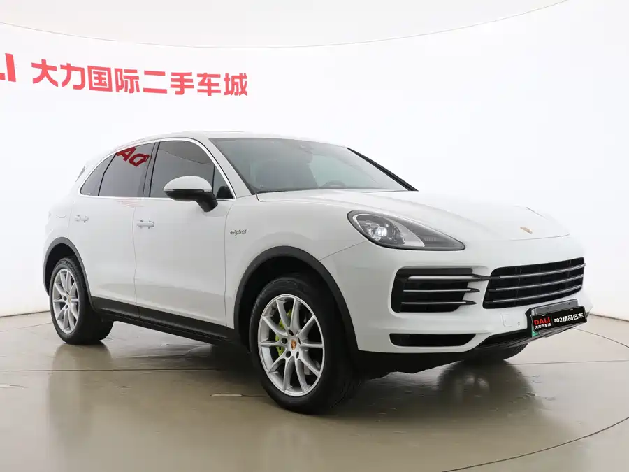 Porsche Cayenne New Energy