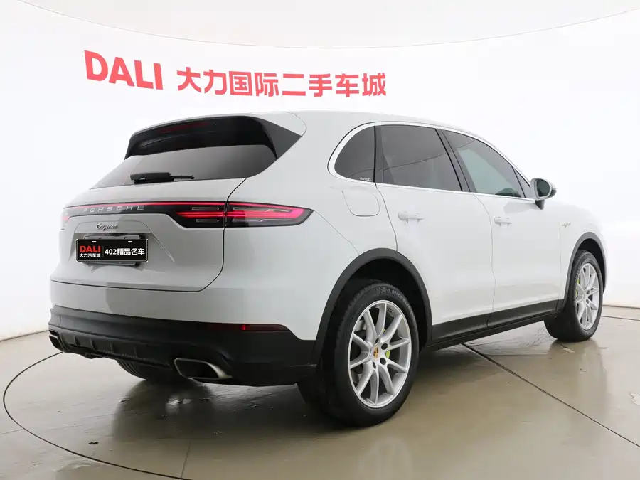 Porsche Cayenne New Energy