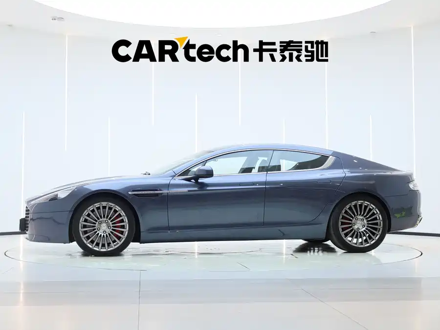 Aston Martin Rapide