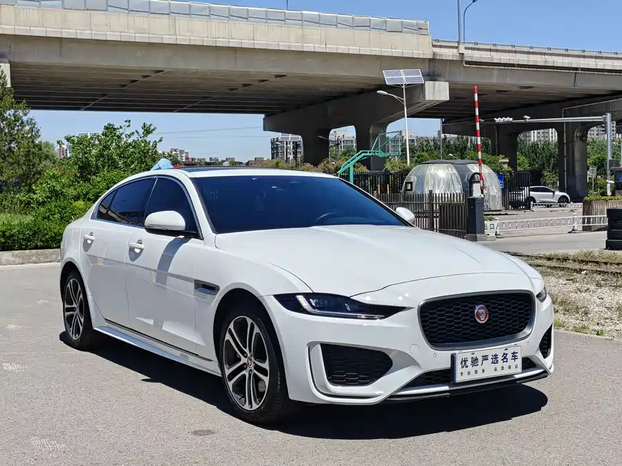 Jaguar XEL