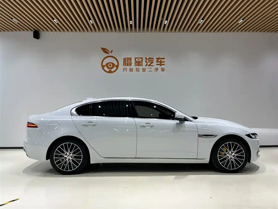 Jaguar XEL