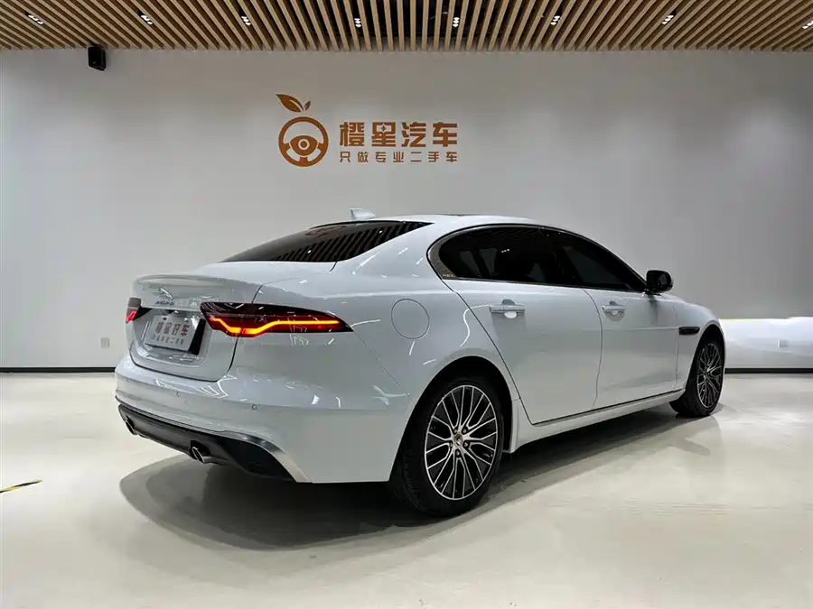 Jaguar XEL