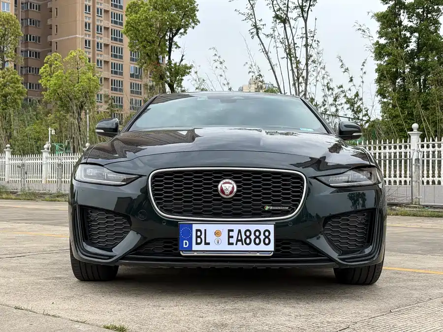 Jaguar XEL