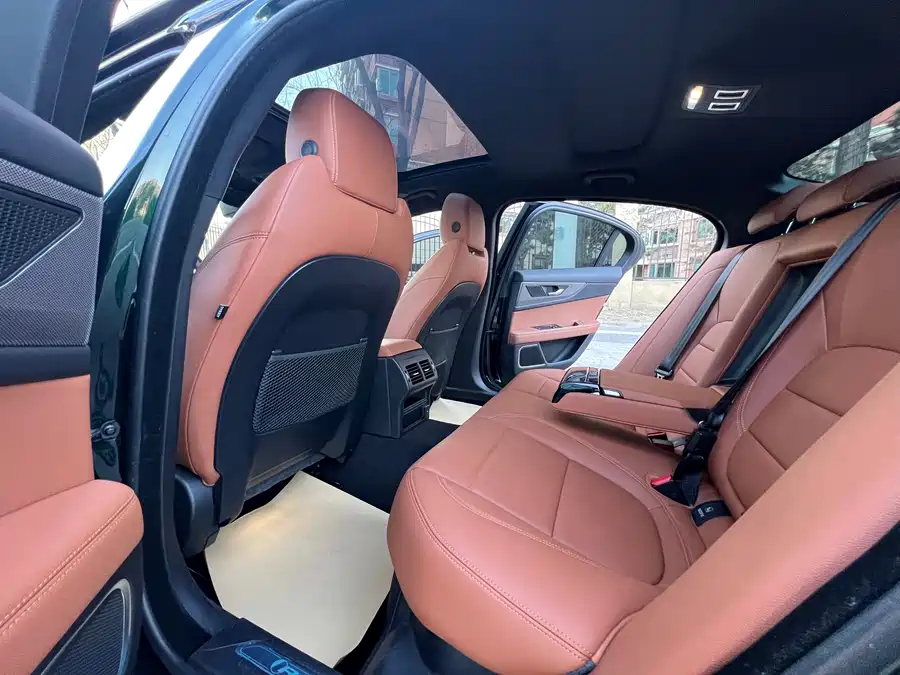 Jaguar XEL