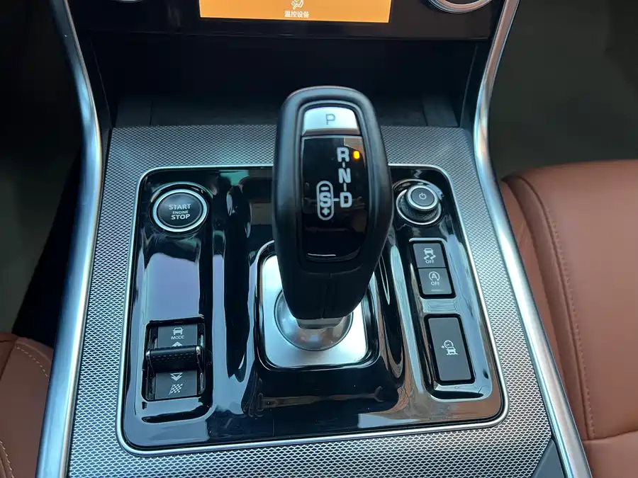 Jaguar XEL