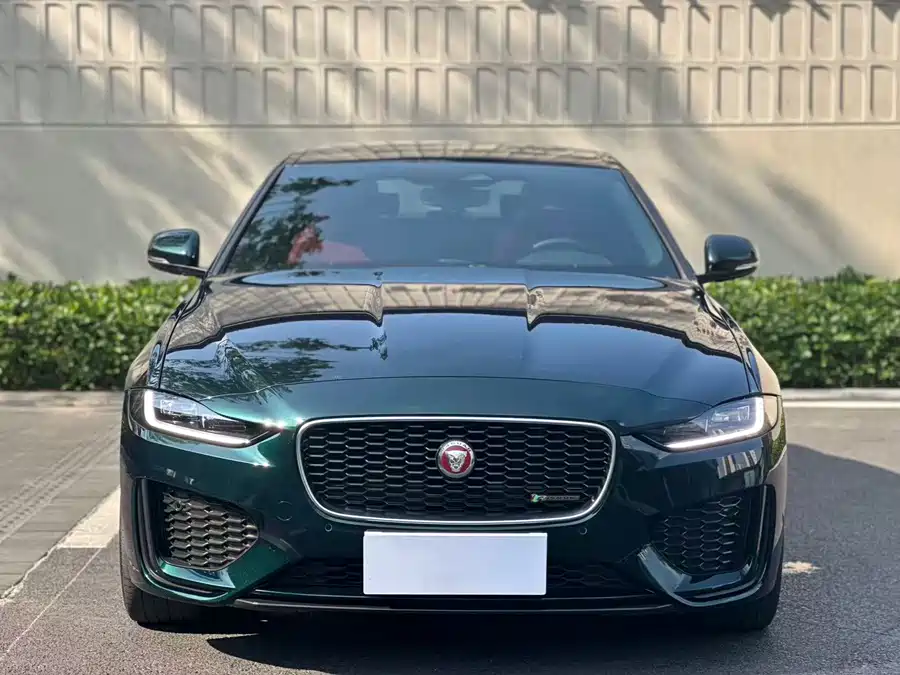 Jaguar XEL