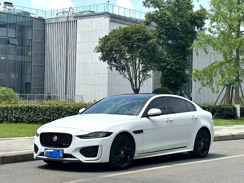 Jaguar XEL