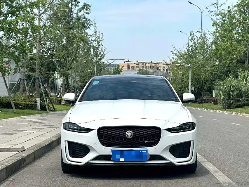 Jaguar XEL