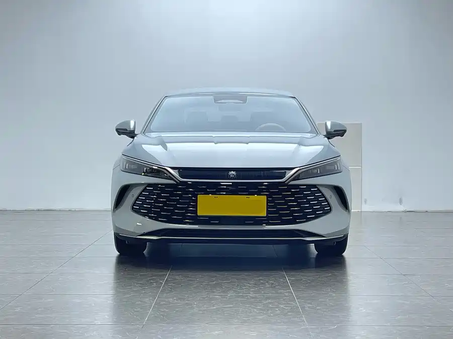 BYD Qin L