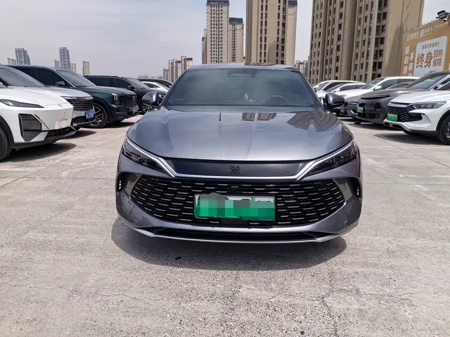 BYD Qin L