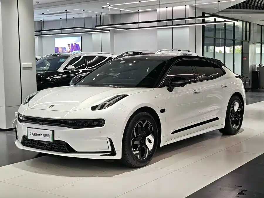 Zeekr 001