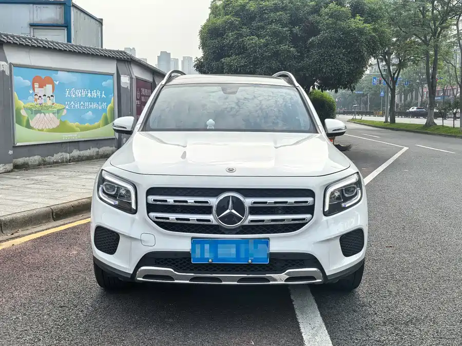 Mercedes Benz GLB