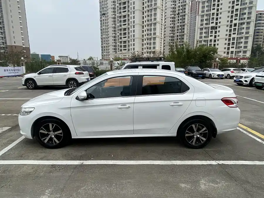 Peugeot 301