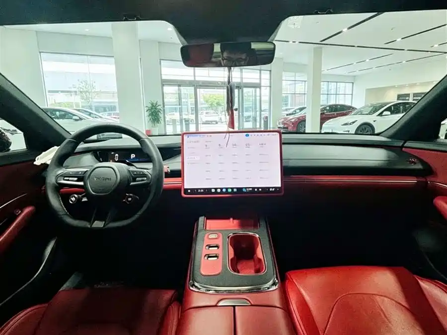 Xiaomi SU7