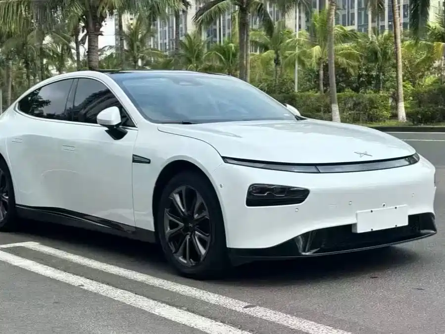 Xpeng P7