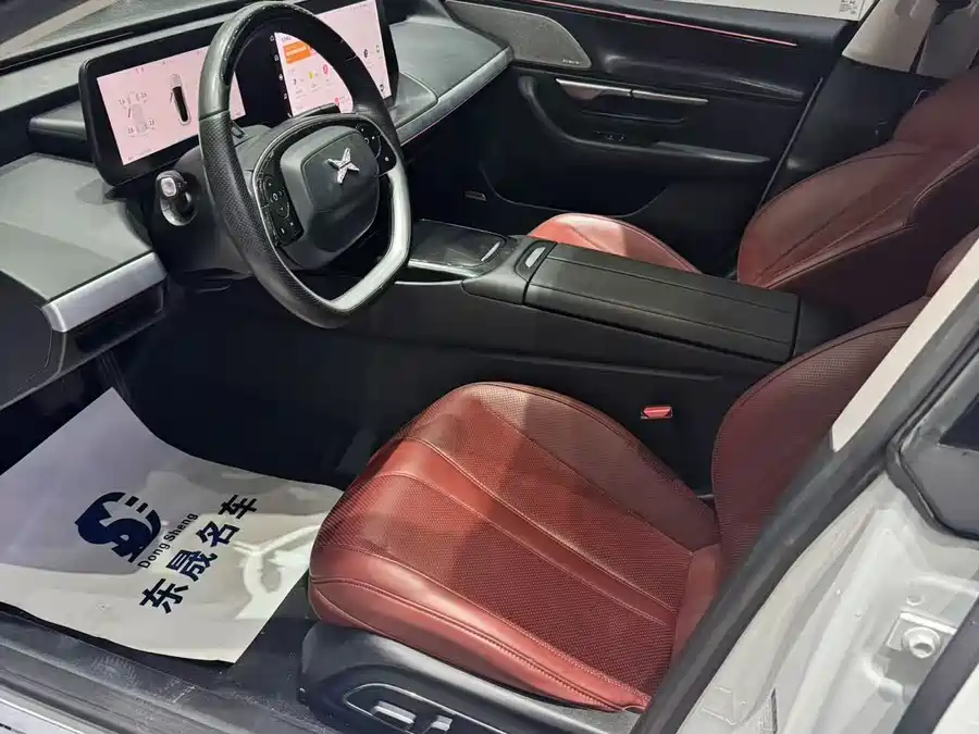 Xpeng P7