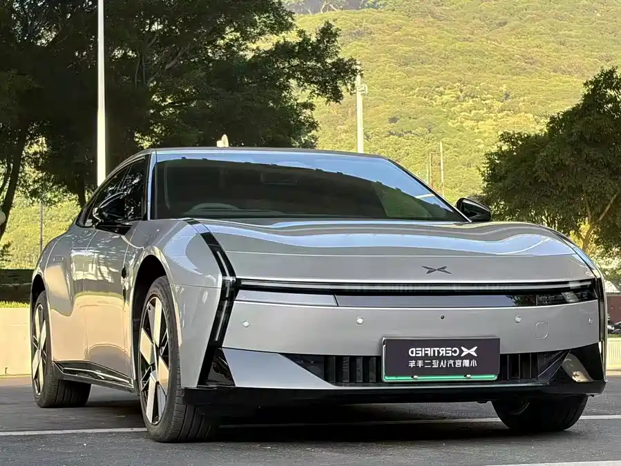 Xpeng P7