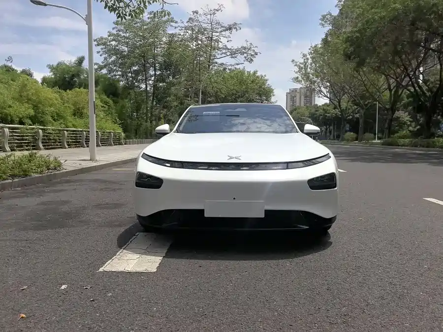 Xpeng P7