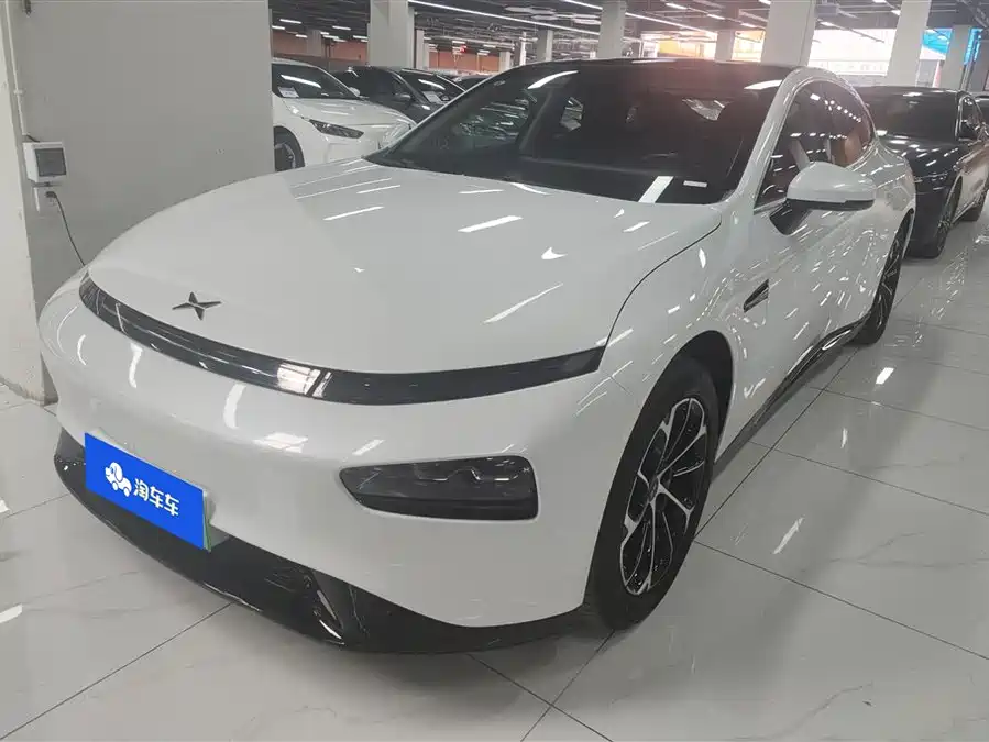 Xpeng P7