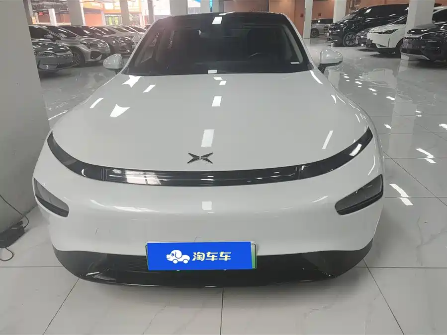 Xpeng P7