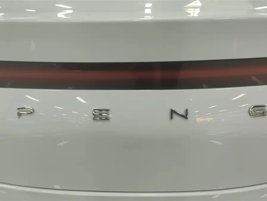 Xpeng P7