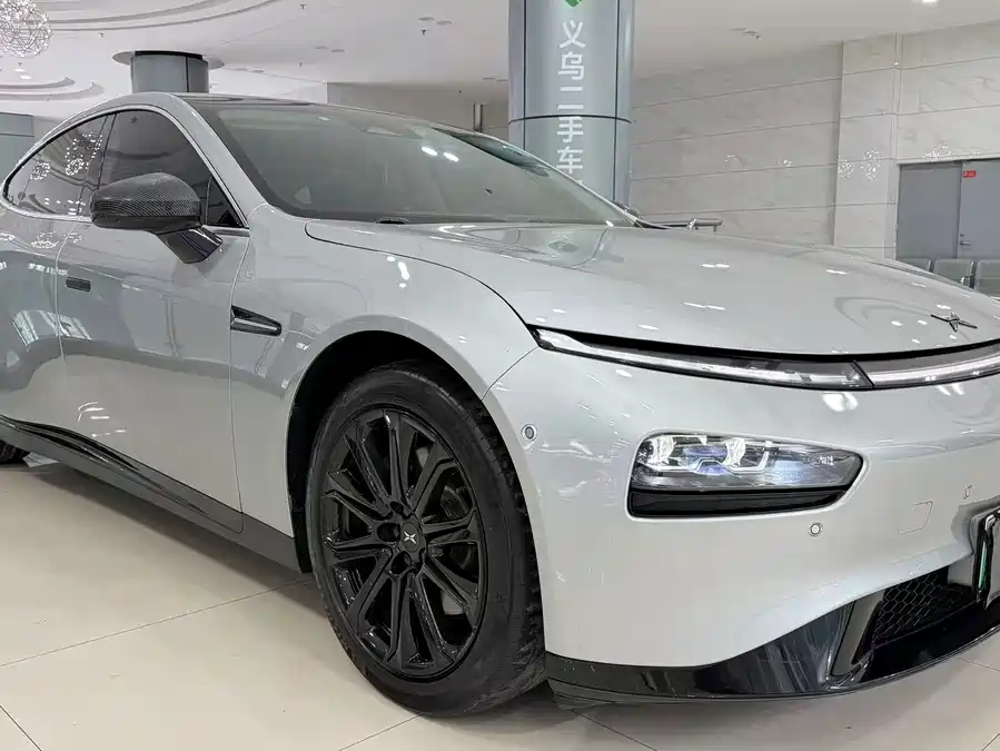Xpeng P7
