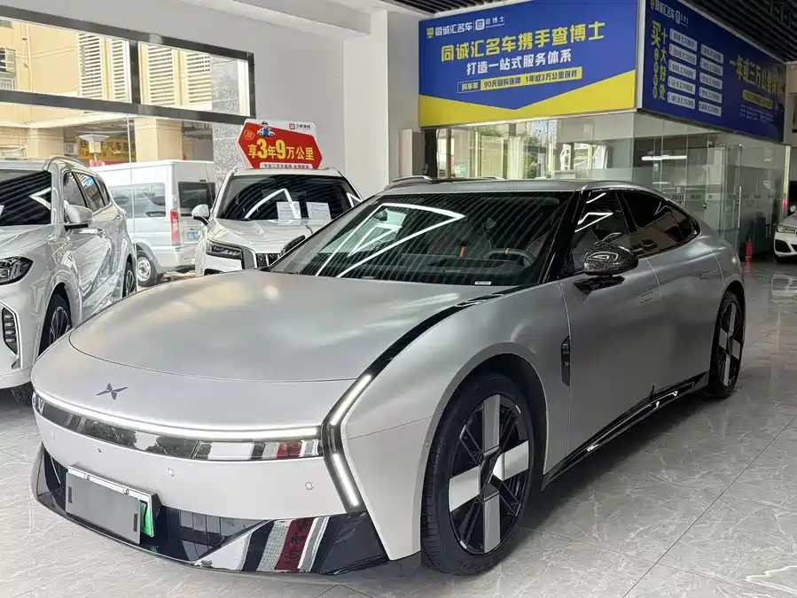 Xpeng P7