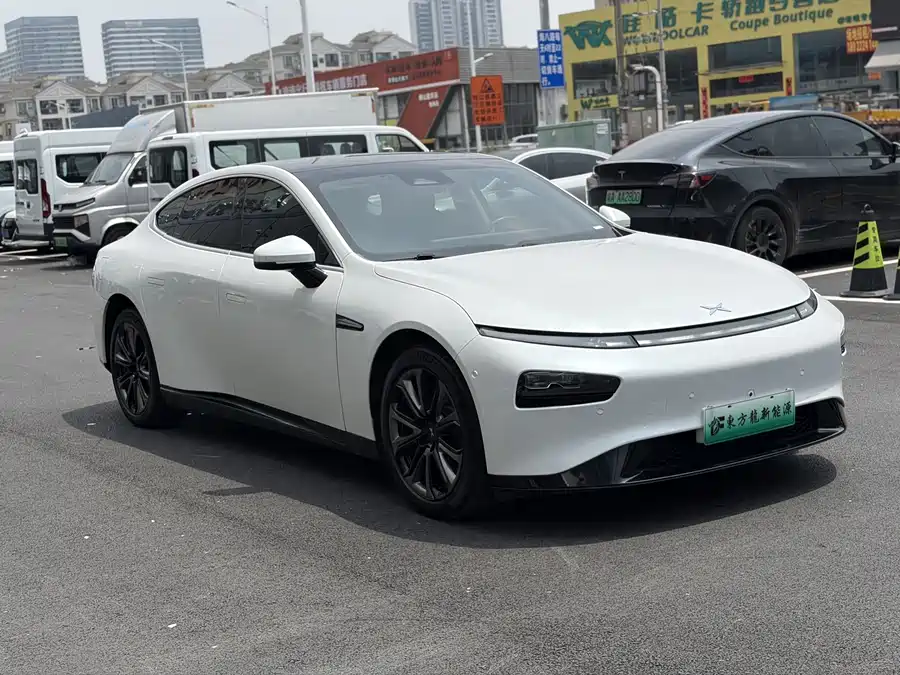 Xpeng P7