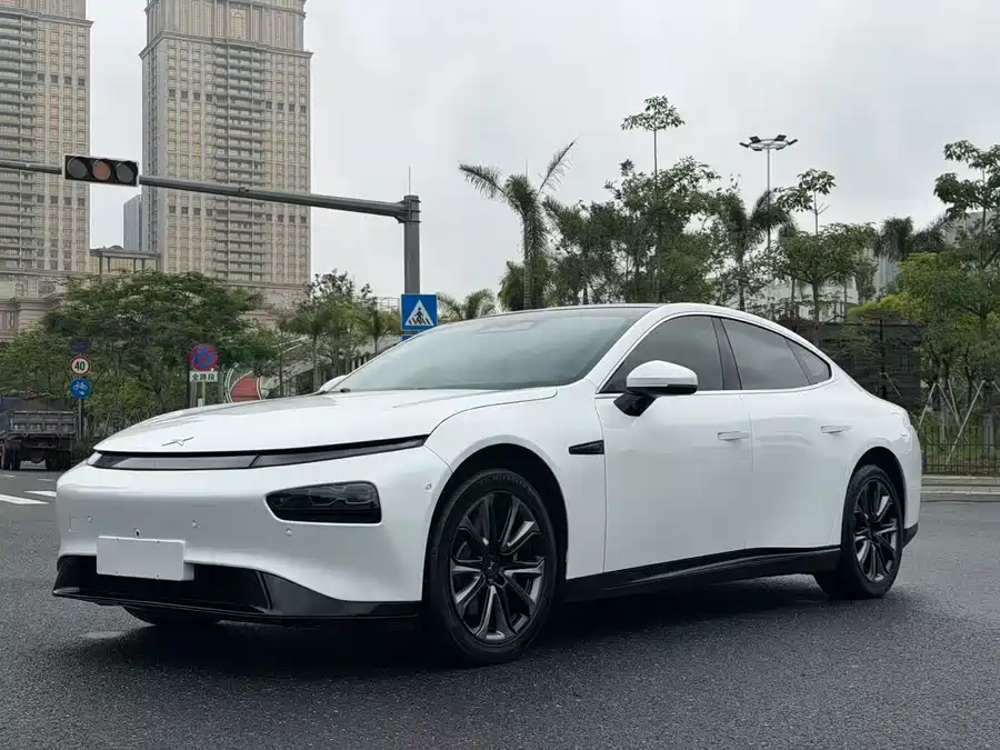Xpeng P7