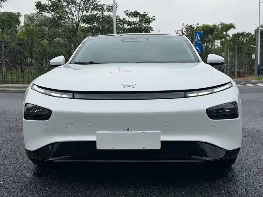 Xpeng P7