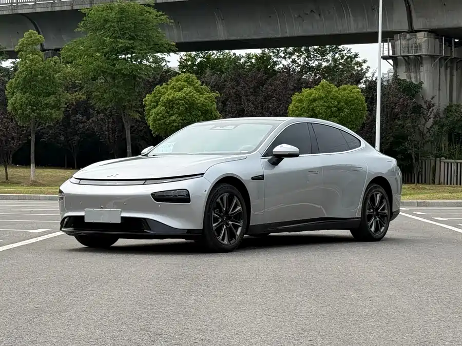 Xpeng P7