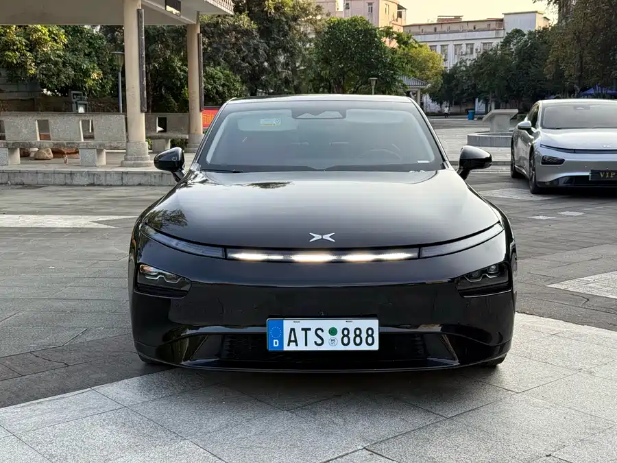 Xpeng P7