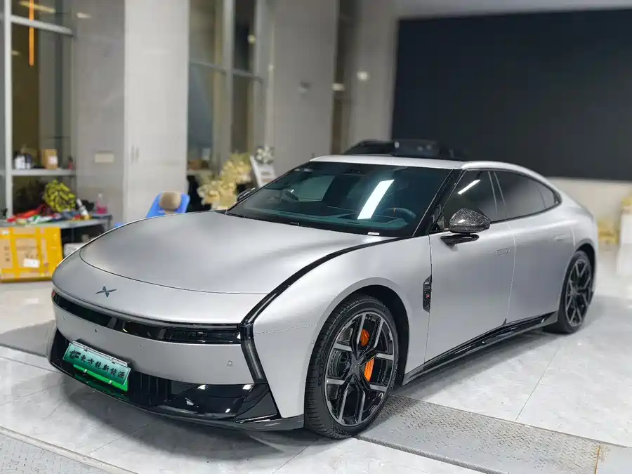Xpeng P7