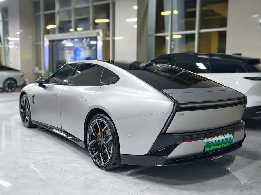Xpeng P7
