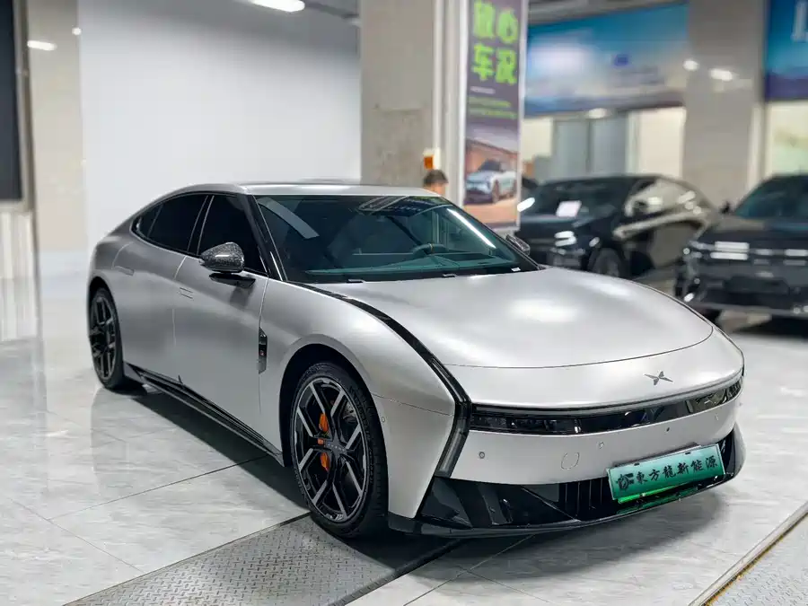 Xpeng P7