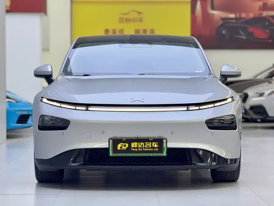 Xpeng P7
