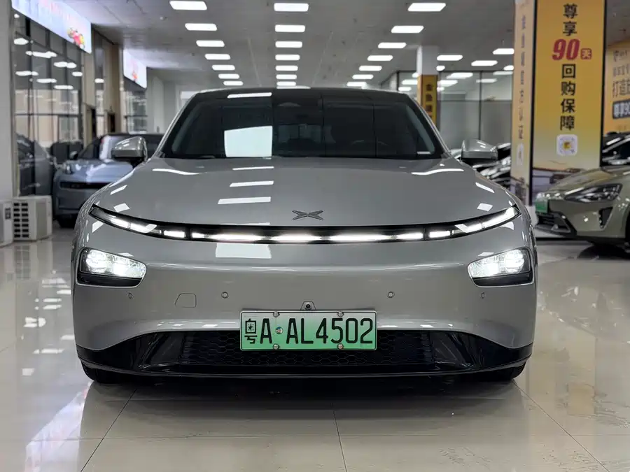 Xpeng P7