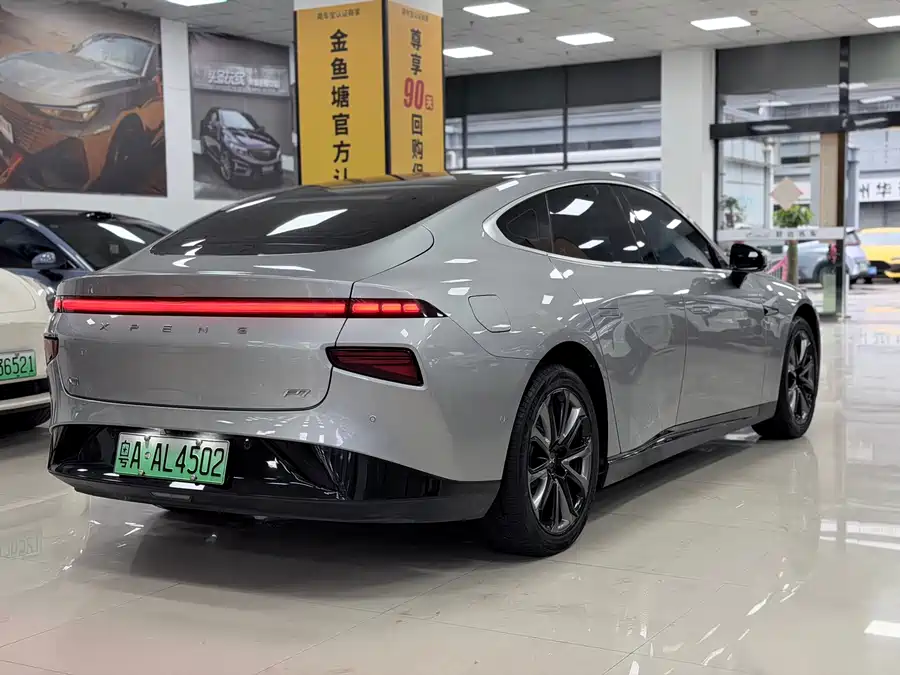 Xpeng P7