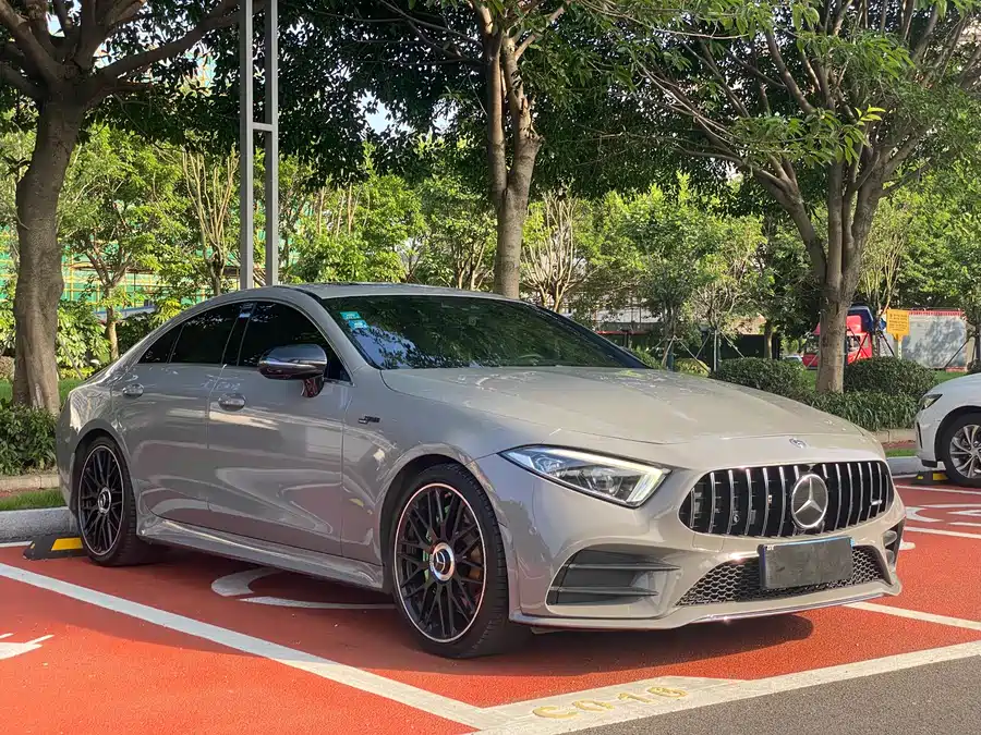 Mercedes Benz CLS