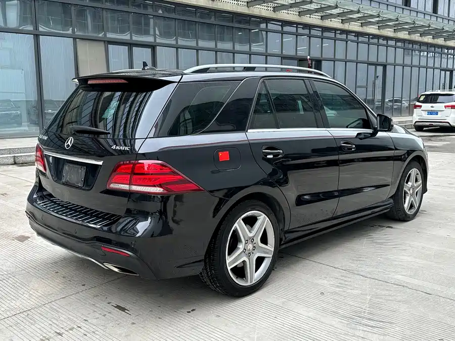 Mercedes Benz GLE (Imported)