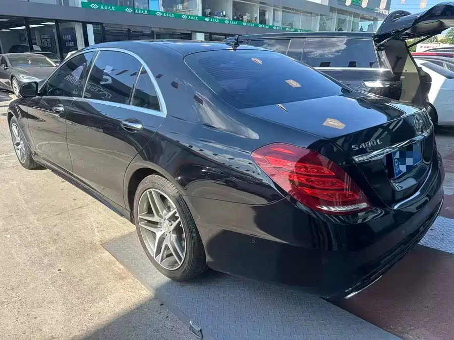 Mercedes Benz S class