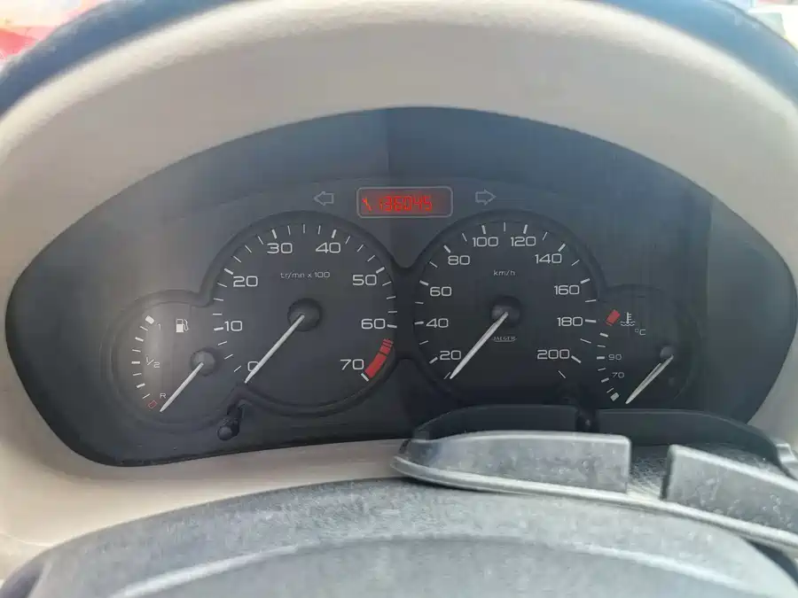 Peugeot 206