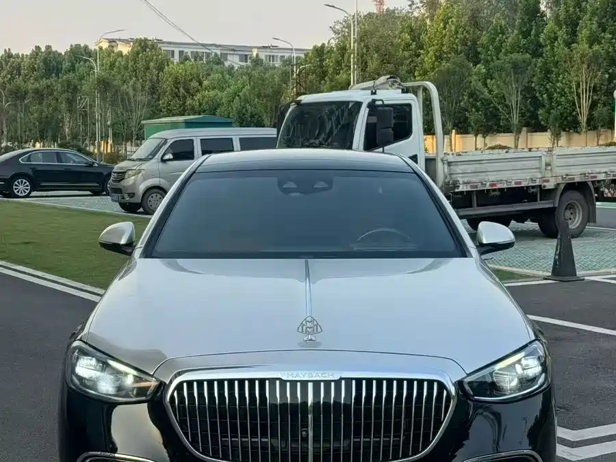 Mercedes Benz Maybach S-Class