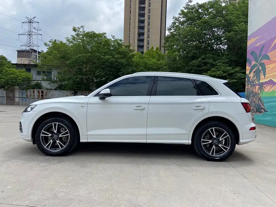 Audi Q5L