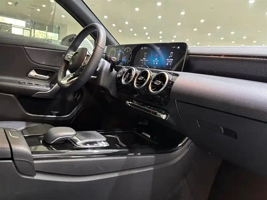 Mercedes Benz Class A