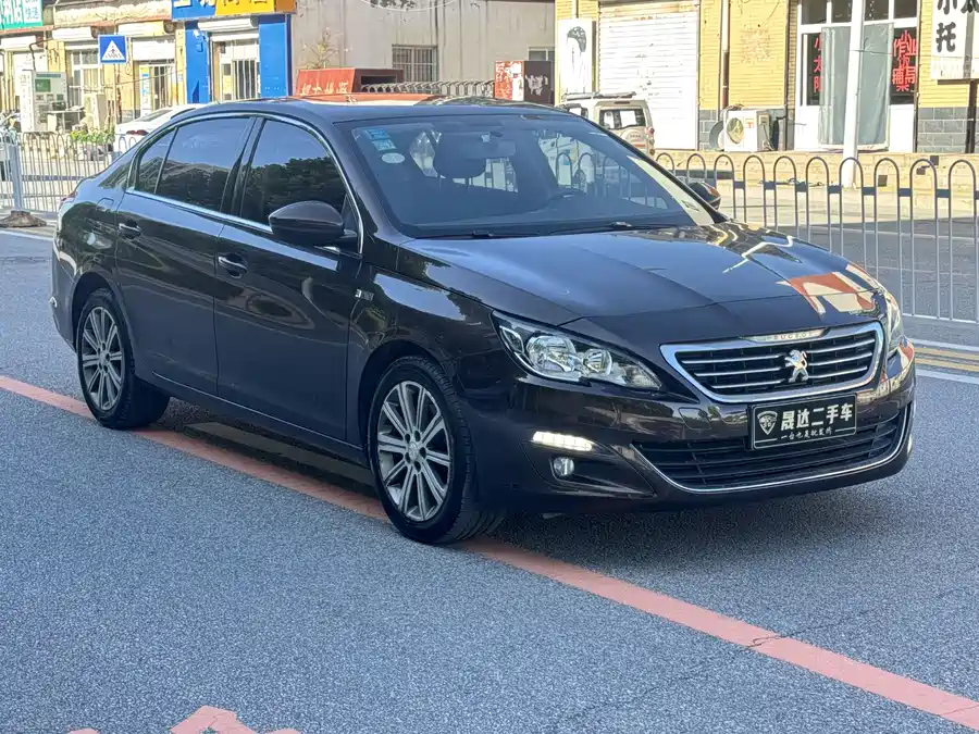 Peugeot 408